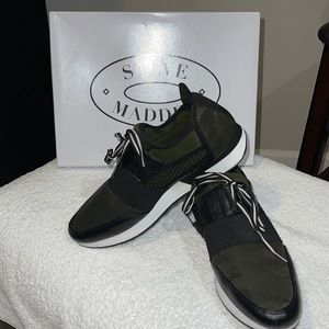 Steve Madden Artic-M Camo Multi Sneaker